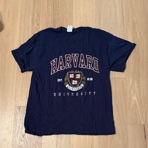 Harvard t shirt